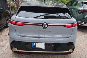 megane e tech iconic 