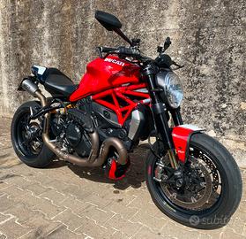Ducati Monster 1200 R