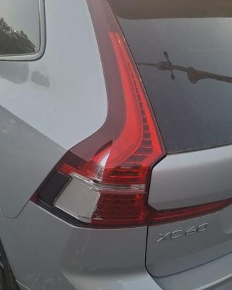 Fanale post originale Volvo XC60sx32228914