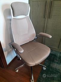 Sedia da Ufficio con supporto lombare