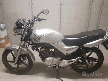 Yamaha YBR 125