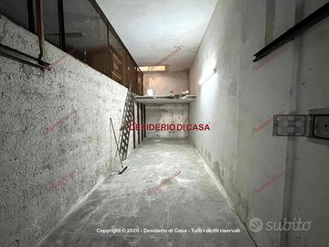 Garage, Malaspina - Palagonia, Palermo.