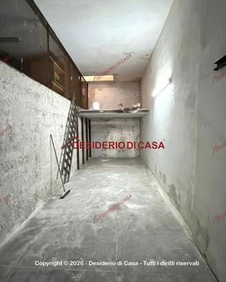 Garage, Malaspina - Palagonia, Palermo.