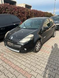 Ricambi Renault Clio 3a serie 1.2 16V 3P anno 2010