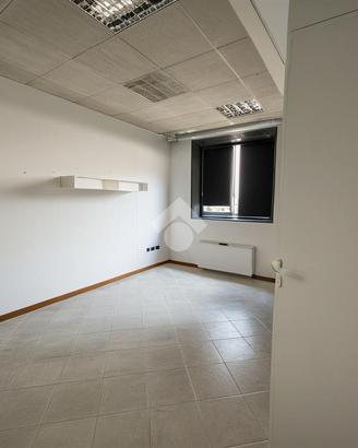 UFFICIO A DESIO