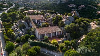 Villa indipendente con vista mare - Costa Paradiso