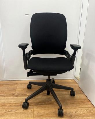 Steelcase Leap V2 (Showroom)