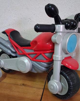 Moto ducati monster chicco.