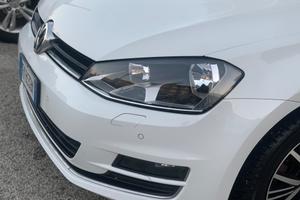 Volkswagen Golf 1.6 TDI 110 CV 5p. Highline BlueMo