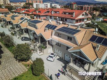 VILLA A SCHIERA A FROSINONE