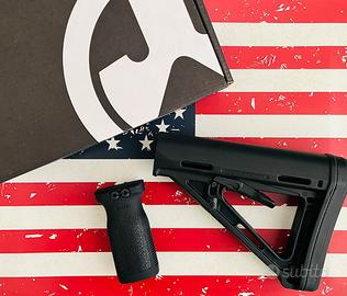 Calcio e Front Grip “Magpul MOE” - Black
