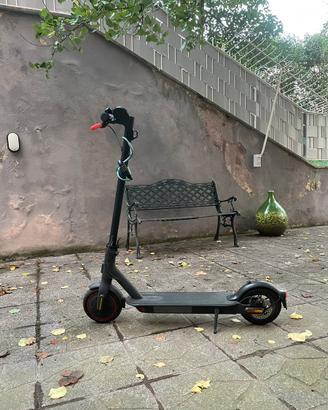 Monopattino elettrico xiaomi mi pro 2