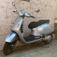 VESPA GTS 250