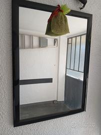 Specchio cornice nera lucida
