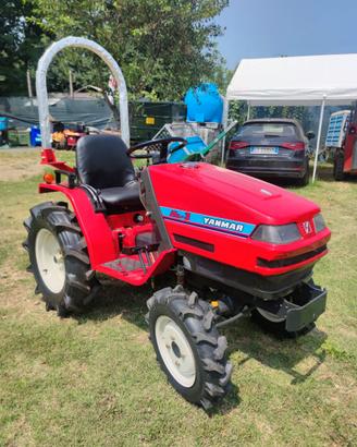 trattorini per giardinaggio