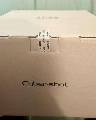 Sony cybershot RX10 V SIGILLATA!!!