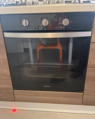 Forno da incasso  Indesit IFW 4534 per cucina