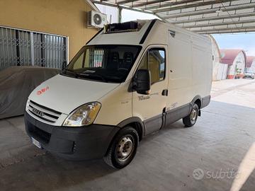 Iveco Daily 2.3 140 CV 35S14 Frigo