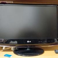 Televisore LCD 21"