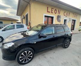 Nissan Qashqai 7 posti full tetto navi ecc si acce