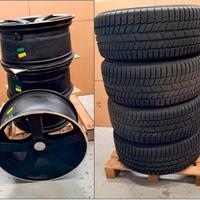 4 cerchi e 4 gomme invernali al 95% da 20"