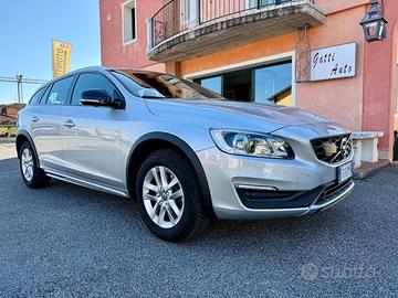 Volvo V60 Cross Country D4 Geartronic Business