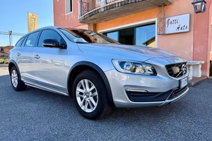 Volvo V60 Cross Country D4 Geartronic Business
