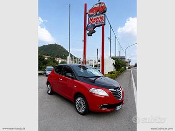 LANCIA Ypsilon 1.2 69 CV 5p. S&S Black&Red