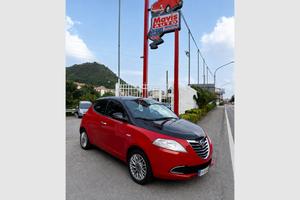 LANCIA Ypsilon 1.2 69 CV 5p. S&S Black&Red
