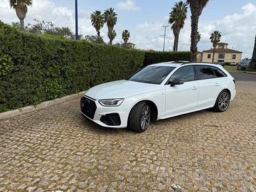 Adi A4 Avant Quattro - Competition