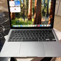 Macbook Air 13,2020 , M1 , 460 euro trattabili .