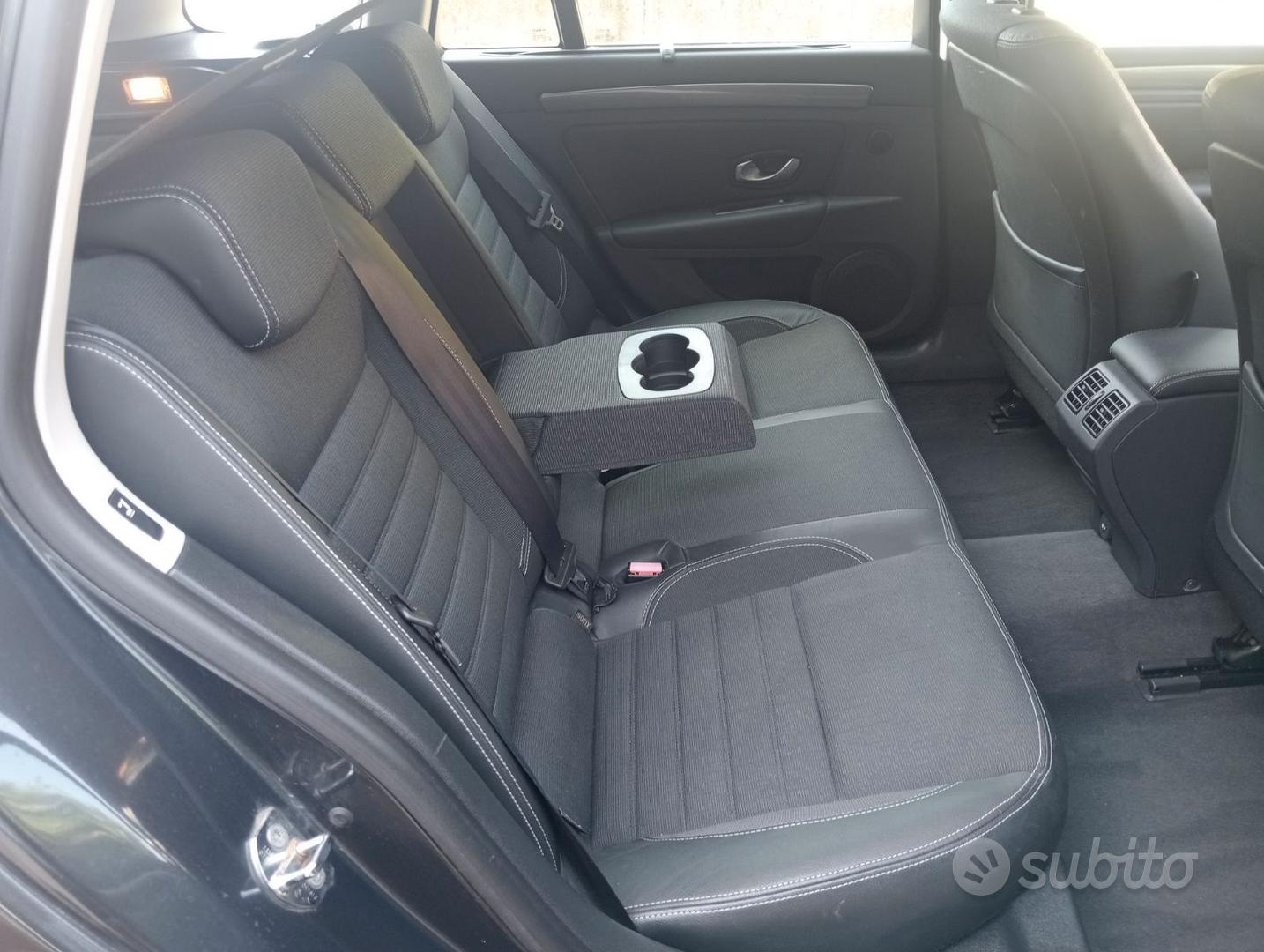 Renault Laguna 2009 photo 4