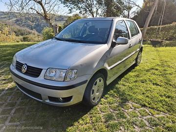 VOLKSWAGEN Polo 3ª serie - 2001