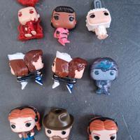 Personaggi stranger thinks kinder joy