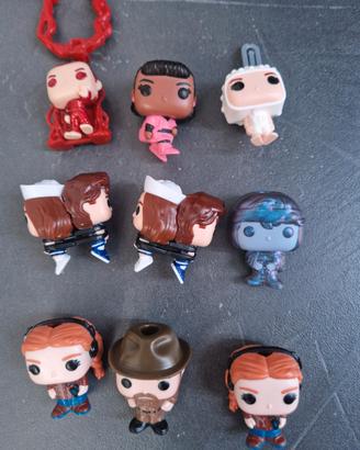 Personaggi stranger thinks kinder joy