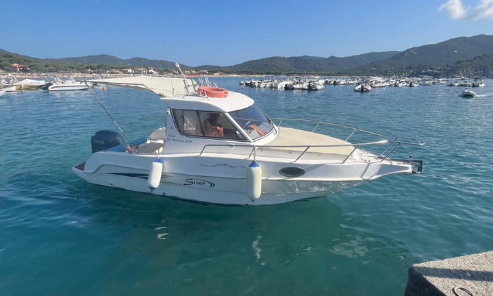 Barca Saver Manta cabin fish 21