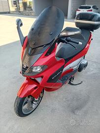 Moto Gilera Nexus 500.IE