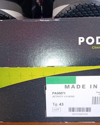 Scarpe podartis
