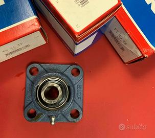 SKF FY15TF Cuscinetto flangiato