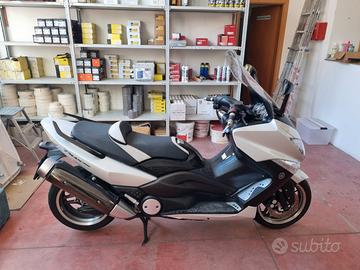 Yamaha T Max - 2010