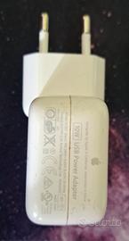 alimentatore Apple USB da 10W, modello A1357. 