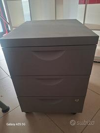 Cassettiera Ikea praticamente nuova