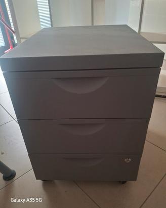 Cassettiera Ikea praticamente nuova