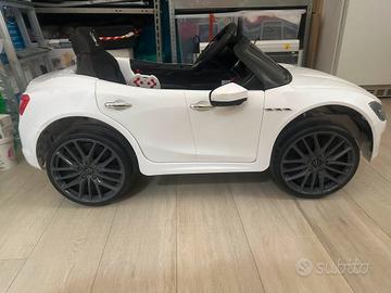 Auto elettrica per bambini Maserati Ghibli 12V