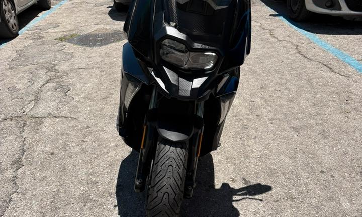 BMW c400x