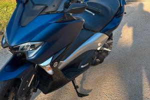 TMAX DX 530 