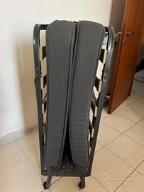 Brandina pieghevole con materasso e copertura