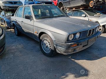 BMW 320 E30