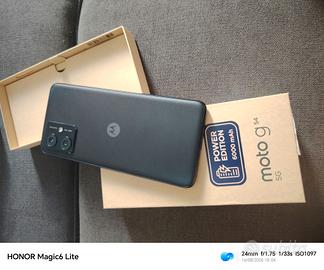 MOTOROLA G54