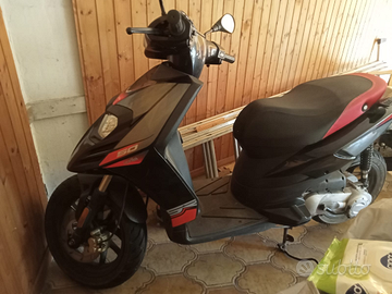 APRILIA SR 50 anno 2018